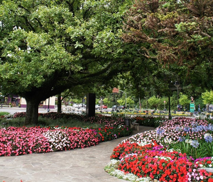 Revitalização Praça João Leopoldo Lied (Rótula das Bandeiras). Revitalização Praça João Leopoldo Lied (Rótula das Bandeiras).