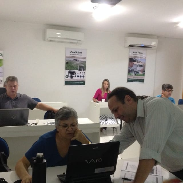 Aue Software: Curso presencial na Escola de Paisagismo de Brasília e FESTFLOR