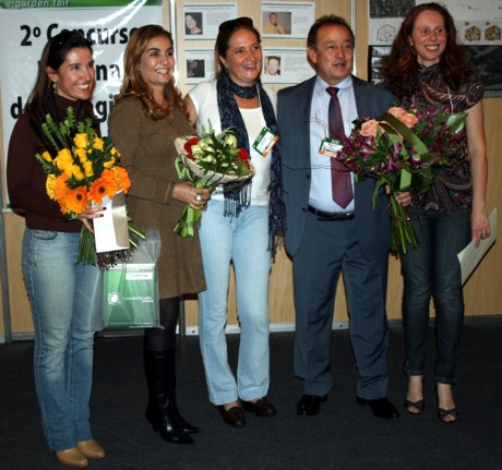 Ganhadoras do primeiro lugar do 2o Concurso de Paisagismo da ANP Ganhadoras do primeiro lugar do 2o Concurso de Paisagismo da ANP
